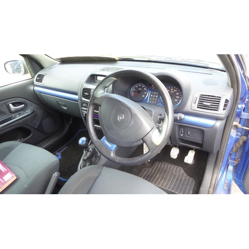 330 - A 2003 Renault Clio Sport hatchback, in blue livery with a 1998cc petrol engine and manual gearbox, ... 