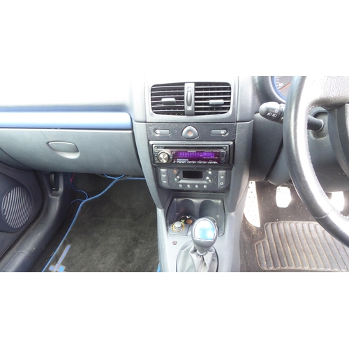 330 - A 2003 Renault Clio Sport hatchback, in blue livery with a 1998cc petrol engine and manual gearbox, ... 