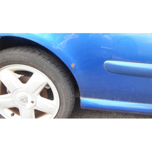 330 - A 2003 Renault Clio Sport hatchback, in blue livery with a 1998cc petrol engine and manual gearbox, ... 