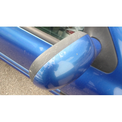 330 - A 2003 Renault Clio Sport hatchback, in blue livery with a 1998cc petrol engine and manual gearbox, ... 