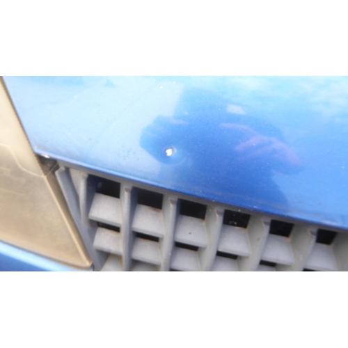 330 - A 2003 Renault Clio Sport hatchback, in blue livery with a 1998cc petrol engine and manual gearbox, ... 