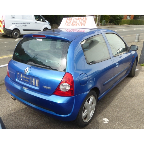 330 - A 2003 Renault Clio Sport hatchback, in blue livery with a 1998cc petrol engine and manual gearbox, ... 