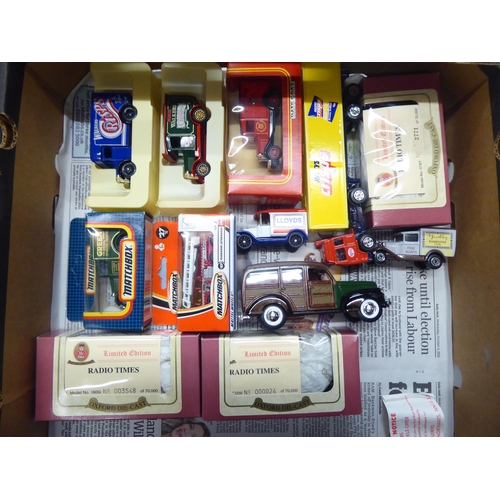 155 - Diecast model vehicles and other toys: to include a Vanguards Land Rover  boxed