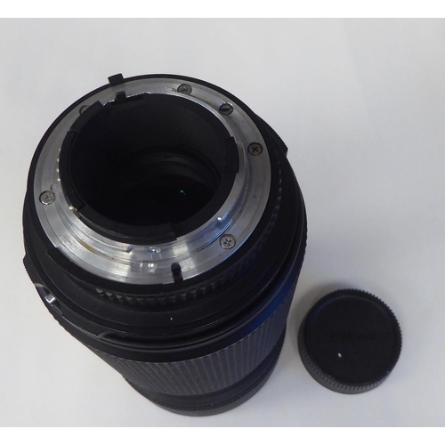 18 - A Nikon AF Nikkor 80-200mm 1:2.8 photographic lens  cased