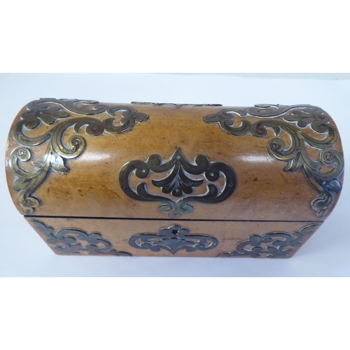 41 - A late 19thC satinwood desktop ink casket with straight sides and a domed, hinged lid, embellished w... 