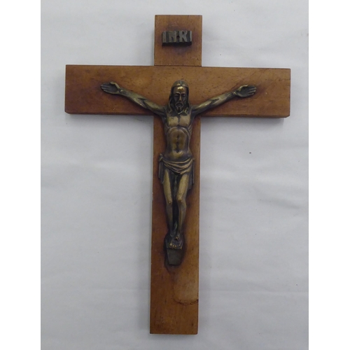 229 - Five crucifix of varying sizes  largest 15