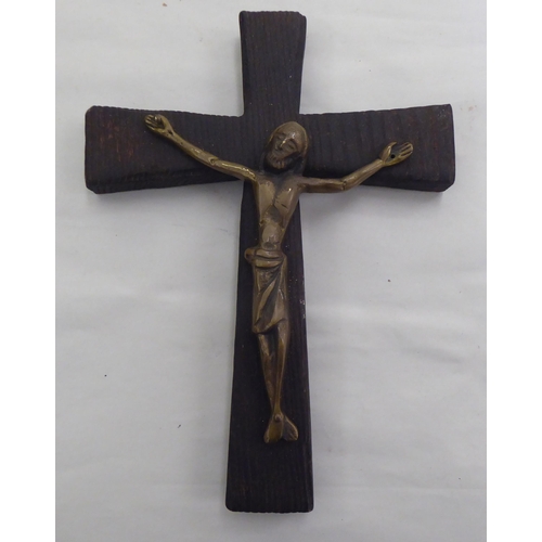 229 - Five crucifix of varying sizes  largest 15