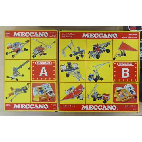 244 - Meccano, various sets, some boxed: to include a World War II Spitfire; and a 'B' set (086401) multi-... 