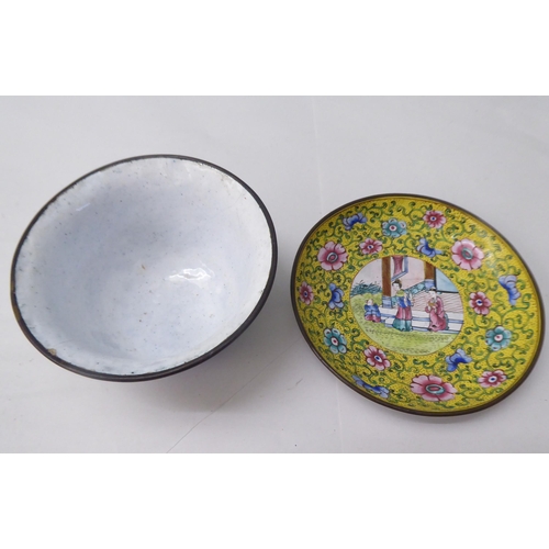 102 - Oriental collectables: to include a mid 20thC enamel lidded bowl, on a saucer