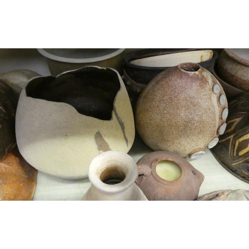 157 - Studio pottery: to include a stoneware, salt glazed pottery bowl  6