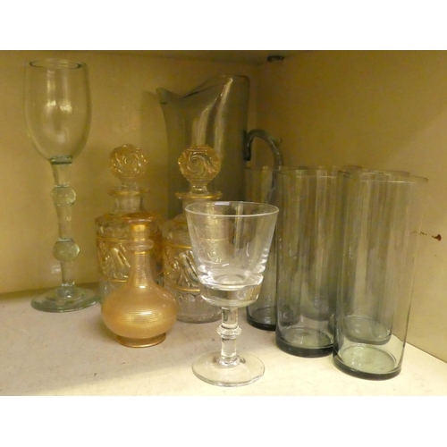 158 - Glassware: to include a Whitefriars jug with a crimped spout  10