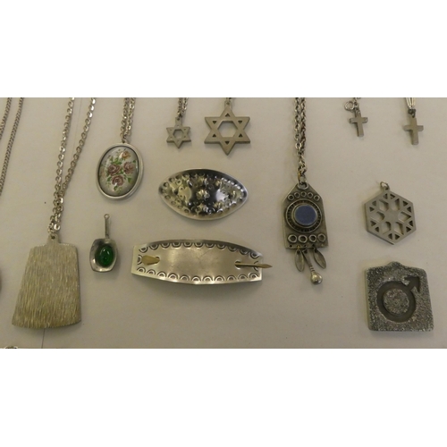 185 - Jorgen Jensen jewellery: to include rings and pendants