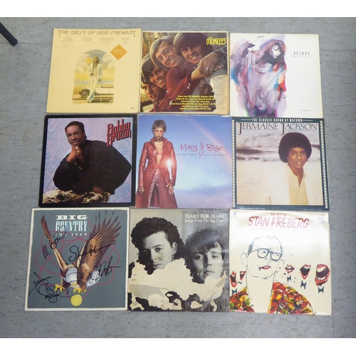 204 - Vinyl albums: to include soul, country and rock 'n' pop, featuring Tears for Fears, Shaking Stevens ... 