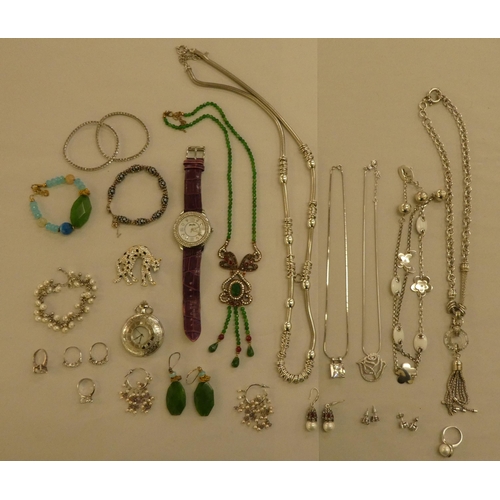 210 - Mainly 925 silver dress jewellery: to include rings, earrings, necklaces, pearls and simulated pearl... 