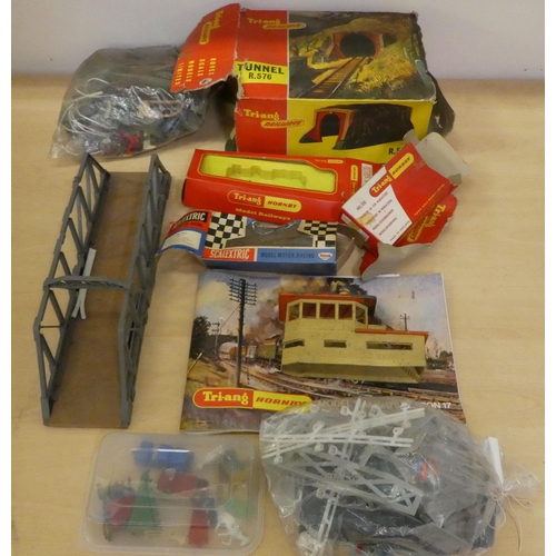 269 - Toys: to include a Scalextric Le Mans racing car