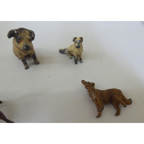 314 - Four cold cut and patinated miniature bonze animal ornaments 