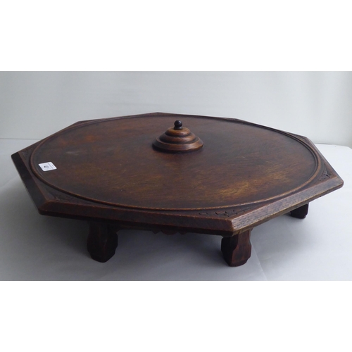 43 - 19thC and later wooden items: to include a mahogany cheese coaster; and an oak Lazy Susan  26