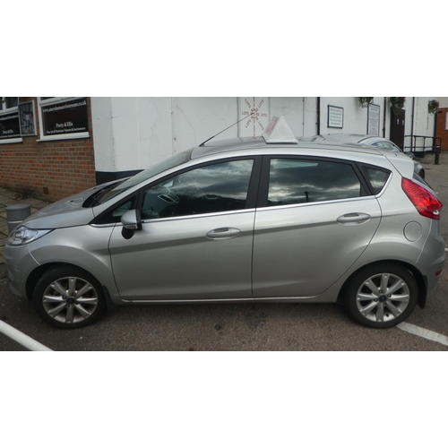 325 - A 2011 Ford Fiesta Zetec five door hatchback, registration no. LT11 XHY, in silver, 9263 recorded mi... 