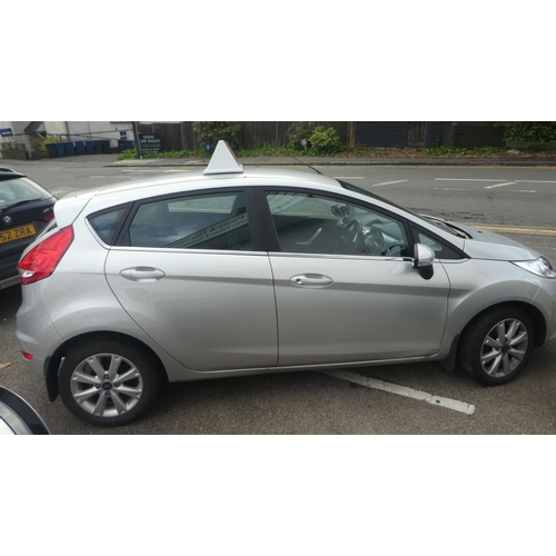 325 - A 2011 Ford Fiesta Zetec five door hatchback, registration no. LT11 XHY, in silver, 9263 recorded mi... 