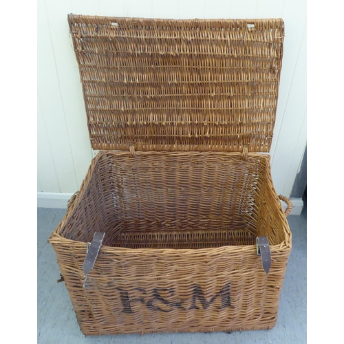 113 - Caned and wicker furniture: to include a Fortnum & Mason hamper  19