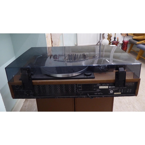 119 - A Hitachi Dolby combination cassette deck and turntable music centre  model no. SDT-2690 R with spea... 