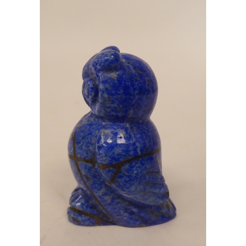 136 - A lapis lazuli model, a standing owl  2