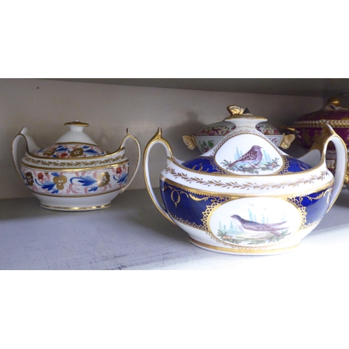 146 - 19thC variously decorated Spode china sauceboats and similar vessels