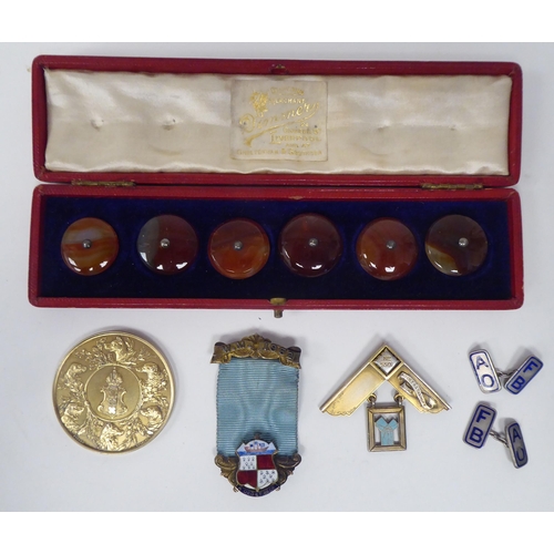 155 - A set of six Art Deco design buttons  cased; a pair of Masonic cufflinks; a medal, on a ribbon; a si... 