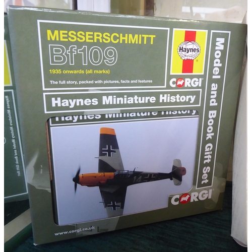 158 - Oxford and other diecast, mainly military aviation themed collectables: to include the 'Front Line S... 