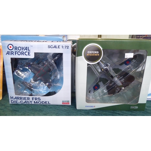 158 - Oxford and other diecast, mainly military aviation themed collectables: to include the 'Front Line S... 