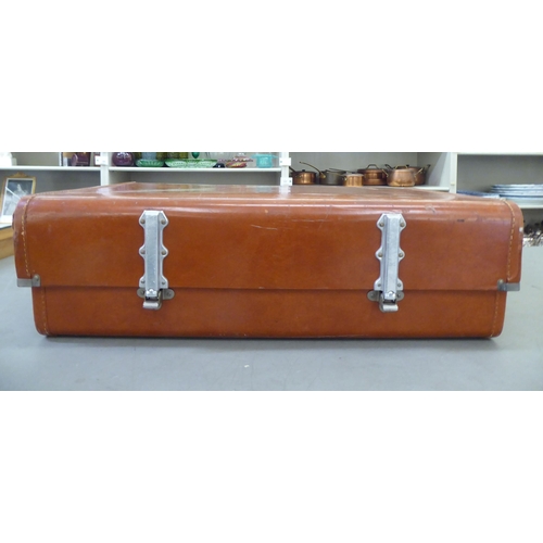 171 - A vintage Revelation moulded hide effect suitcase  24