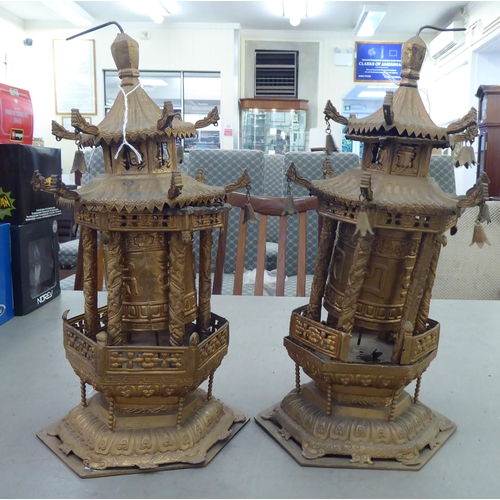 223 - A pair of cast metal prayer wheels, fashioned as pagodas  15