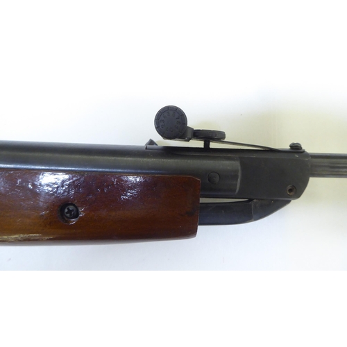 251 - An unnamed 0.22 calibre air rifle