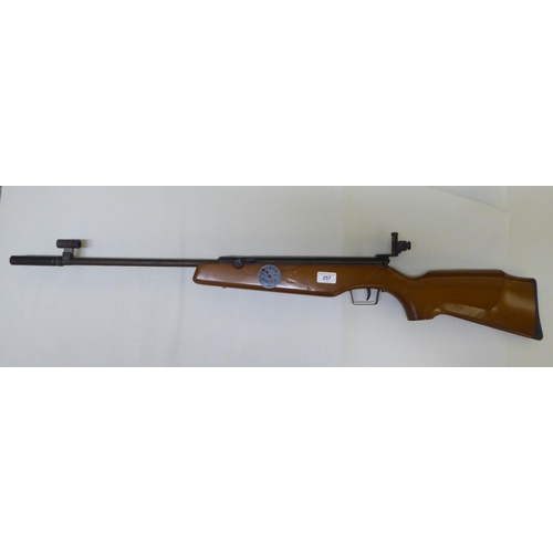 257 - A Jackal 0.22 calibre air rifle