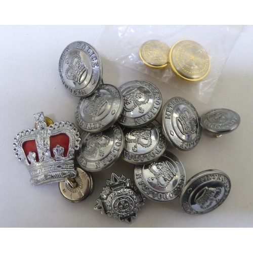 265 - A mixed lot: to include coins; and badges