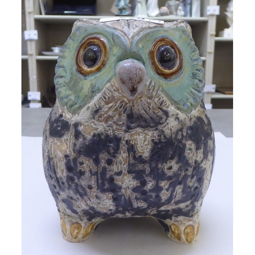 279 - A Lladro porcelain model, an owl  5