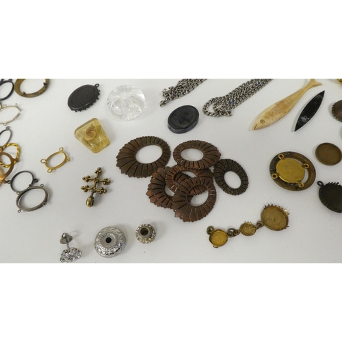 84 - Items of personal ornament: to include amber coloured loose stones; and bangles