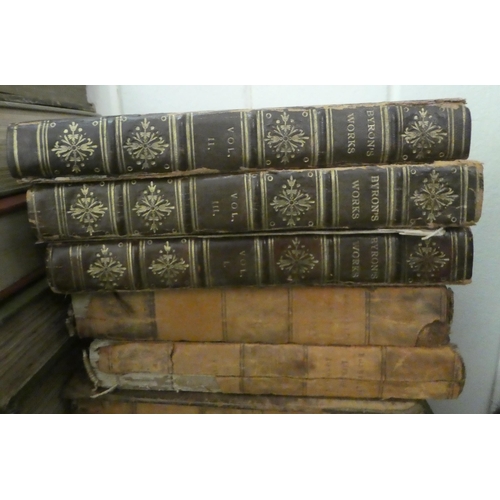 195 - Books, mainly 19th and 20thC: to include 'Waverley Novels' in twenty-five volumes; equestrian sporti... 