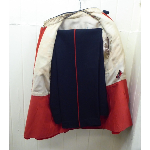 200 - A Coldstream Guards drummers uniform (Please Note: this lot is subject to the statement made in... 