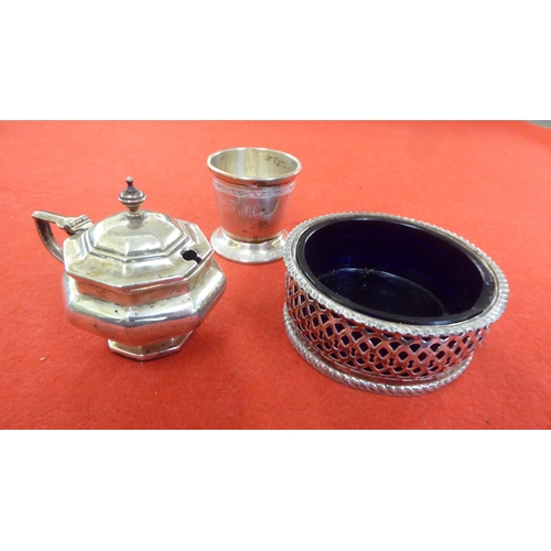 217 - Silver collectables: to include a circular salt cellar with a pierced border  mixed marks