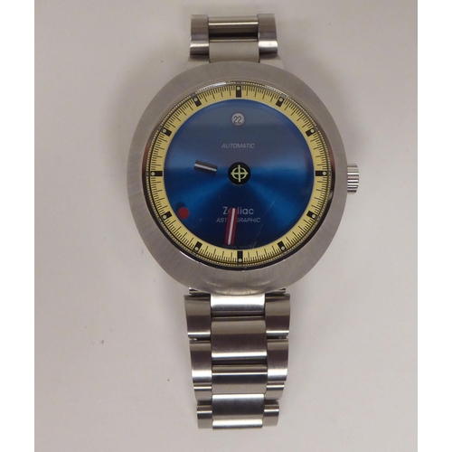 241 - A Zodiac Astrographic stainless steel cased, automatic bracelet wristwatch, faced by a baton dial, i... 