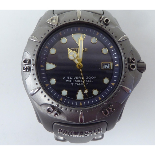 262 - A Citizen Pro-Master Air-Diver Solar 200m titanium cased 40mm bracelet wristwatch, faced by a baton ... 