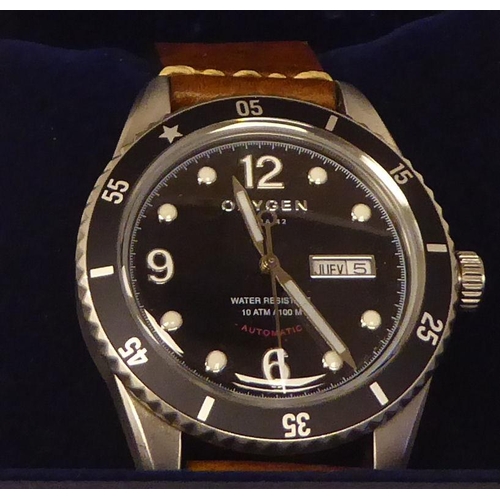 422 - An Oxygen DVRA42 Limited Edition automatic diver's wristwatch, faced by a rotating bezel, an Arabic ... 