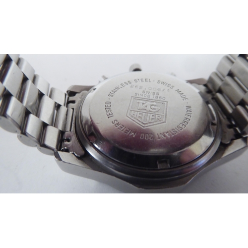 424 - A Tag Heuer 2000 Quartz Professional 200m stainless steel cased bracelet chronograph, the dial with ... 