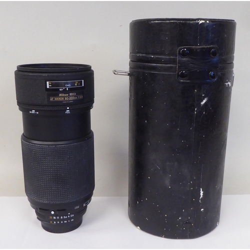 78 - A Nikon AF Nikkor 80-200mm 1:2.8 photographic lens  cased