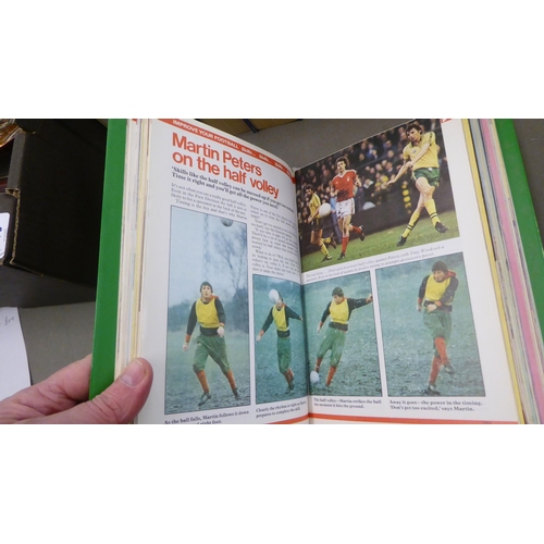 357 - Books, football themed: to include 'Rothmans Football Yearbooks' from the early 1970s to mid 1980s