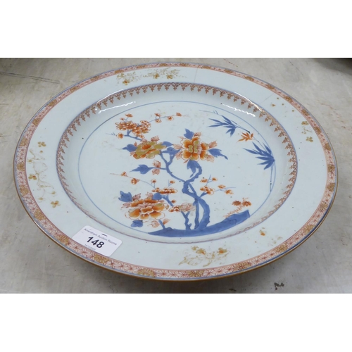 148 - An 18thC Chinese porcelain shallow plate  14