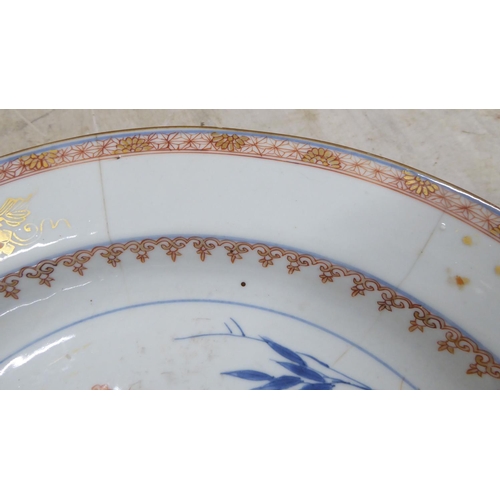 148 - An 18thC Chinese porcelain shallow plate  14