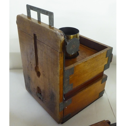 201 - Photographic equipment: to include an Edwardian mahogany plate camera body