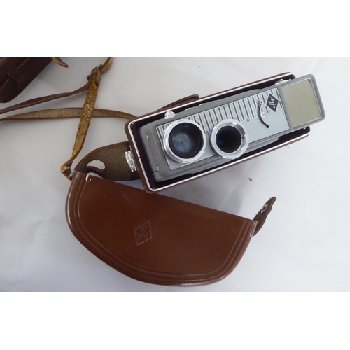 201 - Photographic equipment: to include an Edwardian mahogany plate camera body